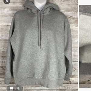 Everlane grey cropped pullover hoodie with slide slit